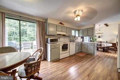 4501 Oakleigh Dr, Manchester, MD 21102 - photo 7