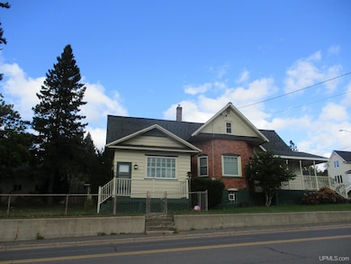 900 3rd St, Hancock, MI 49930 - photo 4