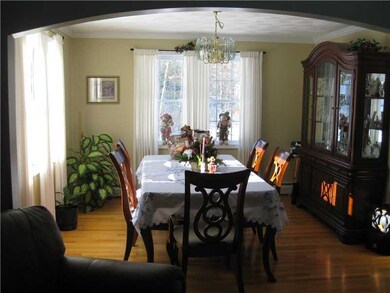 126 Chestnut St, Rehoboth, MA 02769 - photo 6