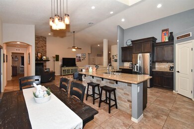 3918 S J Edward Dr, Yuma, AZ 85365 - photo 7