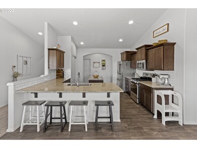 3019 Fremont St, the Dalles, OR 97058 - photo 7