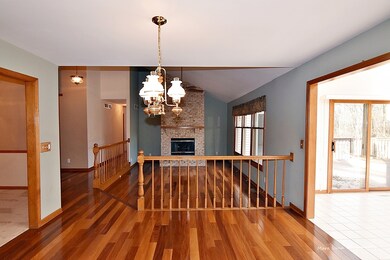 536 Viking Dr, Batavia, IL 60510 - photo 7