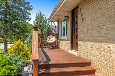 609 W Gladys Ave, Elmhurst, IL 60126 - photo 2