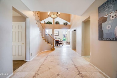 35135 Caprock Rd, Santa Clarita, CA 91390 - photo 6