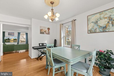 15730 Ambiance Dr, North Potomac, MD 20878 - photo 6