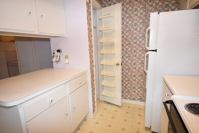 2821 Fifth St, Bay City, TX 77414 - photo 3