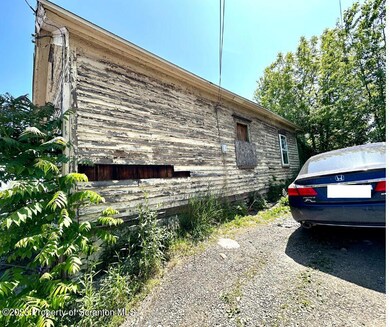 1424 Rear S Webster Ave, Scranton, PA 18505 - photo 2