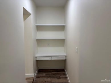 781 W Gem Ave, Raymondville, TX 78580 - photo 5