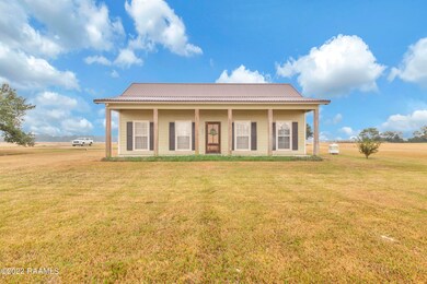 6140RobertsCove-1-5