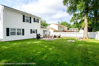 24 Angela Cir, Hazlet, NJ 07730 - photo 4