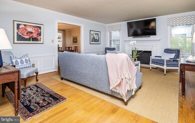 10426 Falls Rd, Lutherville Timonium, MD 21093 - photo 3