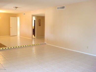 Living Room & Dinning Room