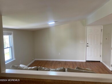 4 Hall Place unit 2, Keyport, NJ 07735 - photo 7