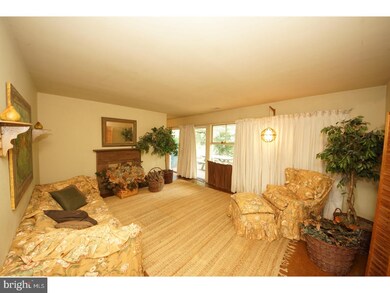 182 Kendall Rd, Kendall Park, NJ 08824 - photo 5