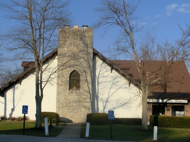 800 Bonn Dr, Fayetteville, OH 45118 - photo 5