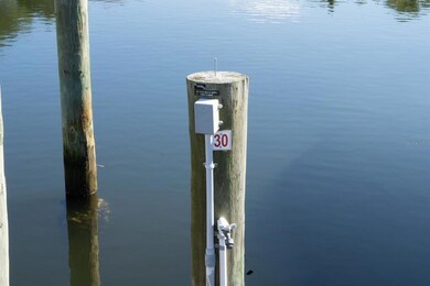 5039 Blue Runner Ct unit 30, New Port Richey, FL 34652 - photo 7