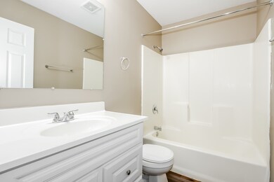 209 Bolz Rd, Carpentersville, IL 60110 - photo 4