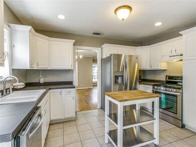 5810 Kenwood Ave, Dallas, TX 75206 - photo 3