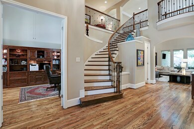 13814 Saint Marys Ln, Houston, TX 77079 - photo 3