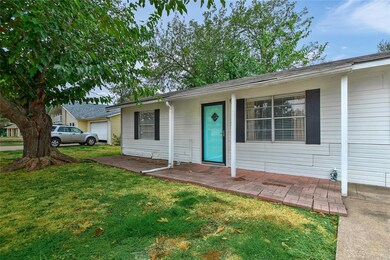 517 S Colorado St, Celina, TX 75009 - photo 5