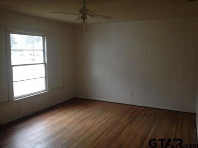 513 513 Beckley St, Kilgore, TX 75662 - photo 4