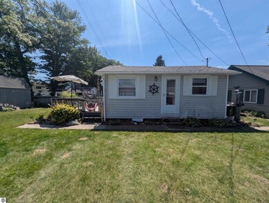 152 N Huron Rd, Au Gres, MI 48703 - photo 6