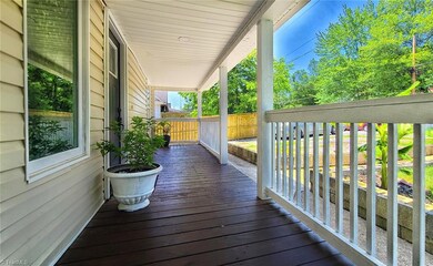 708 E Commerce Ave, High Point, NC 27260 - photo 3