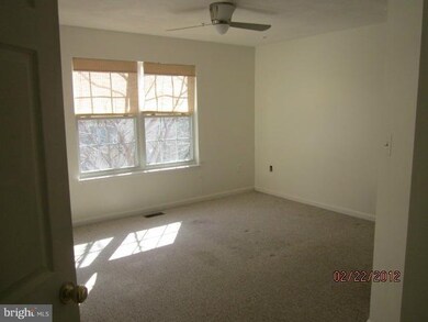 11860 Breton Ct unit 15A, Reston, VA 20191 - photo 6