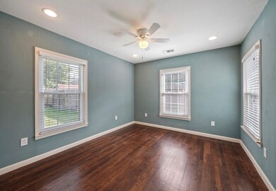 617 E 26th St, Houston, TX 77008 - photo 7