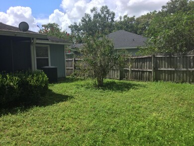 5002 Acre Estates Dr W, Jacksonville, FL 32210 - photo 6