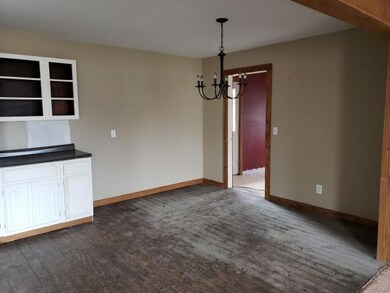 302 N Harrison Aurora, MO (11)