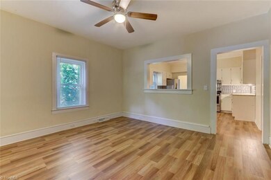 502 Mccoy St, Reidsville, NC 27320 - photo 5