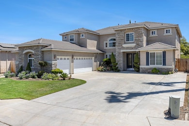 8420 N Ann Ave, Fresno, CA 93720 - photo 3