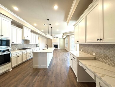 5924 Carmona Trail, Fort Worth, TX 76132 - photo 6