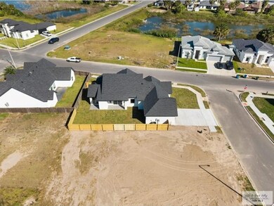 7306 St Catherine St, Brownsville, TX 78526 - photo 4