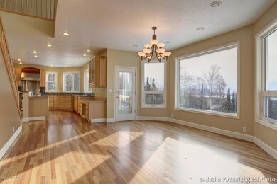 Dining Nook to Kitchen