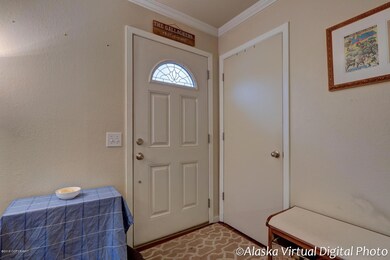 Entry & Coat Closet