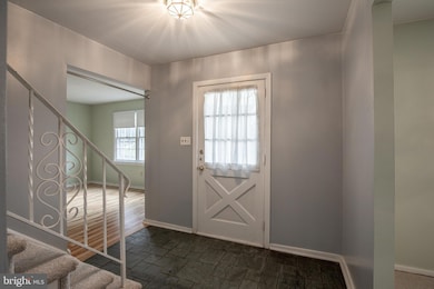 2505 Damian Dr, Hatboro, PA 19040 - photo 3