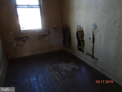 1710 N Port St, Baltimore, MD 21213 - photo 7