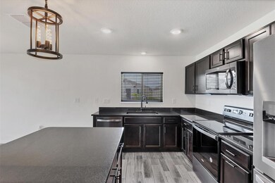 7335 34th Ct E, Sarasota, FL 34243 - photo 7