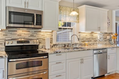 70 Salem St, North Andover, MA 01845 - photo 7