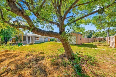 3033 24th Ave N, Saint Petersburg, FL 33713 - photo 2