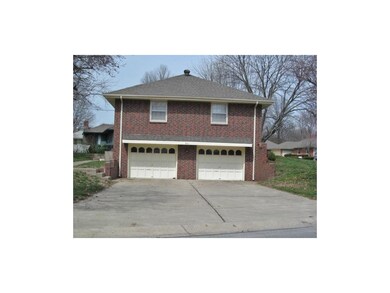801 NW 11th St, Blue Springs, MO 64015 - photo 3