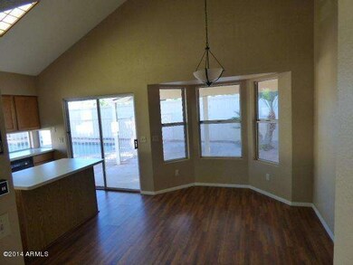 Large Nook Area with View to Backyard