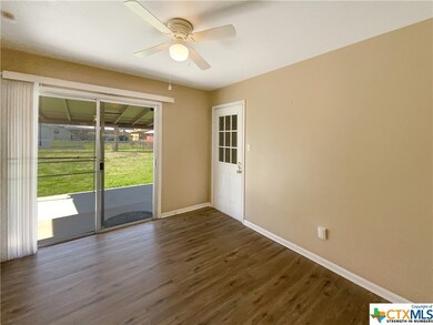 412 Ridge St, Copperas Cove, TX 76522 - photo 7