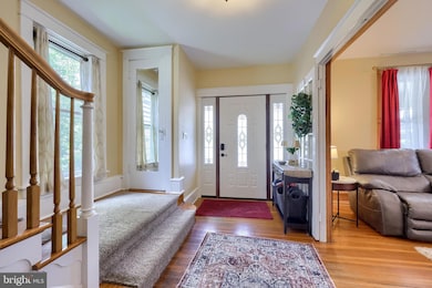 76 N Grant St, Manheim, PA 17545 - photo 5