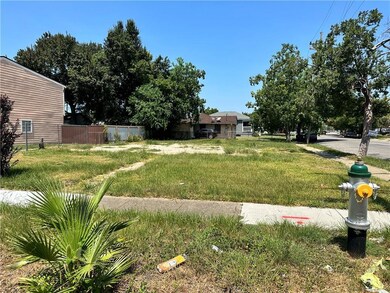 4521 Stephen Girard Ave, New Orleans, LA 70126 - photo 2