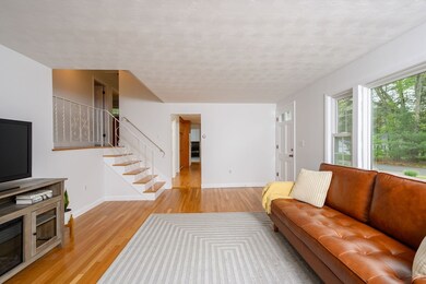 101 Brook Bend Rd, Hanover, MA 02339 - photo 4