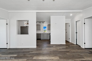 1125 W Ranch House Rd, Paulden, AZ 86334 - photo 4