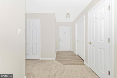 591 Cawley Dr unit 3D, Frederick, MD 21703 - photo 4
